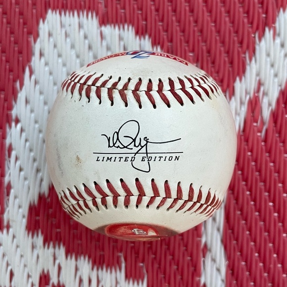 Mark McGuire Baseball - Picture 3 of 4